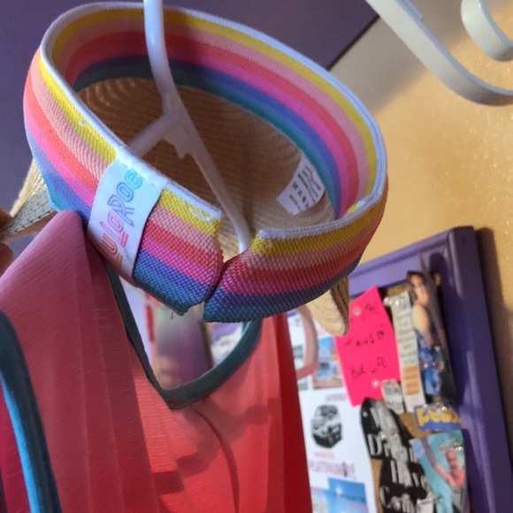 LulaRoe Women’s Tank Top w/ matching Sun visor - Picture 4 of 5